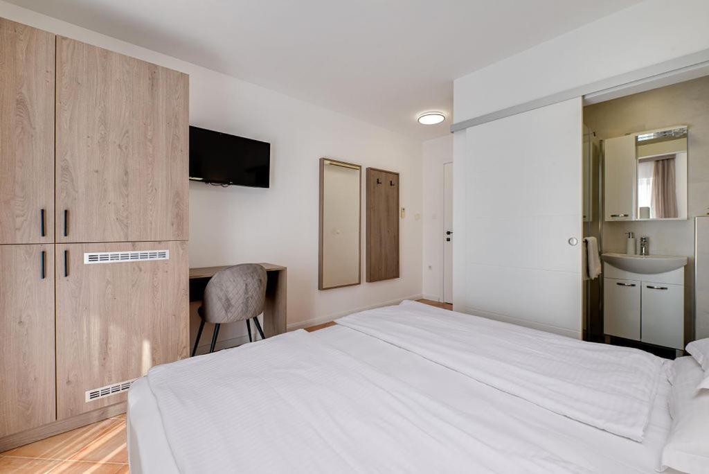 Bed & Breakfast Dosen II Башка Екстер'єр фото